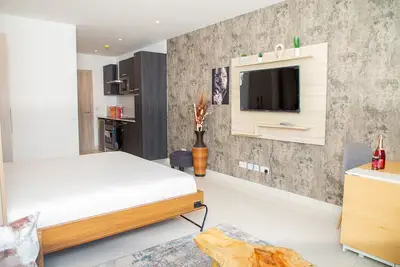 Image de Lennox at Airport Residential Accra-3Min from Kotoka International Airport