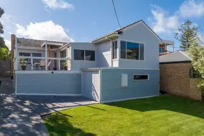 Image de Steps from the foreshore! Family friendly getaway