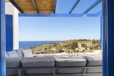 Image de Appartement \"Konstantinos and Eleni's\" avec vue sur mer, Wi-Fi et climatisation