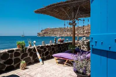 Image de Maison de vacances 'Serenity Blue Santorini' avec vue sur la mer, Wi-Fi et climatisation