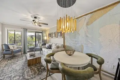 Image de Crush's Turtle Nest - Updated 1st Floor Condo - Monthly Rates Through 2/28/26!