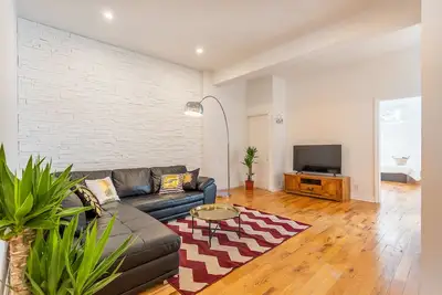 Image de Cozy 3 bedrooms app near Metro