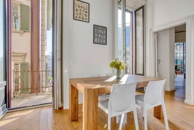 Image de Art Nouveau Gem Via Monte Grappa