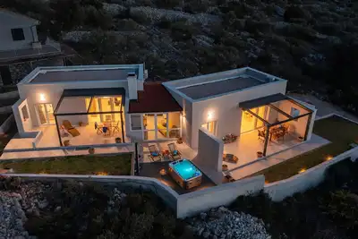 Image de Maison confortable à Kaprije avec.