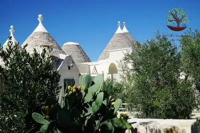Image de Complex Of Trulli With Pool In The Countryside. Great Location: Trullo Grande