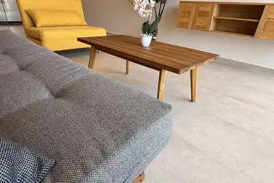 Image de CosttA C305 - Santa Cruz