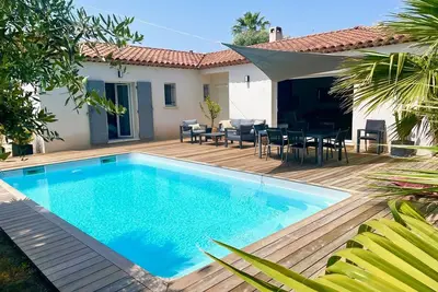 Image de Villa avec piscine