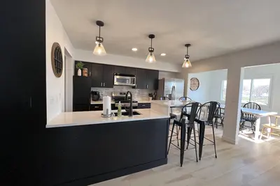 Image de The Harborview Getaway on the Water!