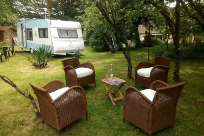 Image de Caravane De Charme En Mode \"Sixties\"