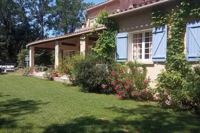 Image de Villa de charme - Label Pppp : Provence - Piscine - Plancha - Pétanque :)