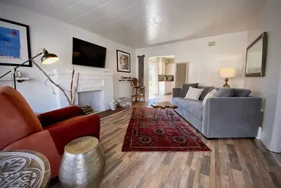 Image de Downtown Arcata Garden Cottage