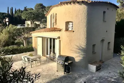 Image de Petite villa La Cigale 1 k de la plage