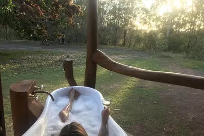 Image de Romantic getaway on 75 acres with outdoor bath