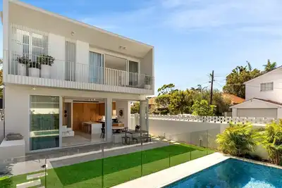 Image de Luxury Villas Bondi Pool Oasis (Walk to the beach)