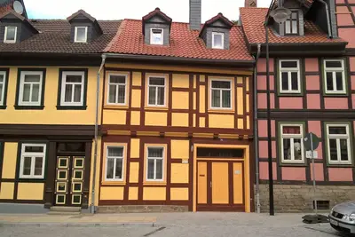 Ferienwohnung am Fuße des Schlosses - Fh/fewo max 4 Erw. +1 Kind, balkon