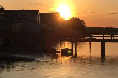 Image de Seabrook 136 Franklin St Front Unit Steps to Beach-Memorial Day-2 -Duplexes