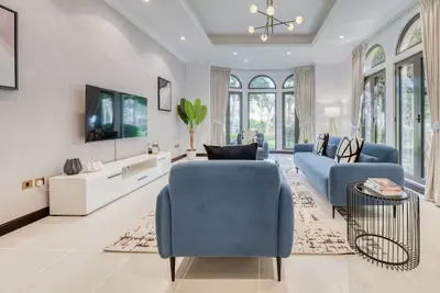 Image de Luxury Beachfront Villa with Direct Beach Access, Next to Community Pool