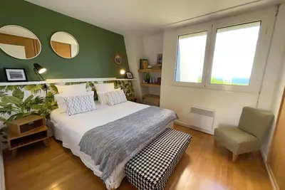 Image de Charming 2-bedroom apartment in Biarritz beautiful ocean view terrace beach