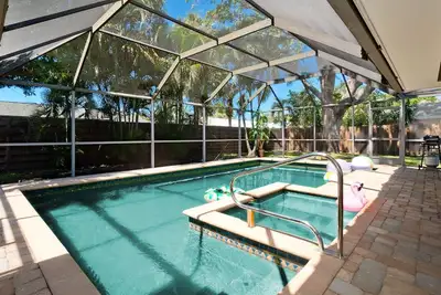 Image de Paradise Palms - Private Heated Pool - 7 Mins to Anna Maria Island