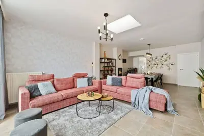 Image de Huswell - Spacious house with 3 terraces