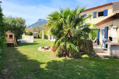 Image de Villa climatisée avec piscine privée à 10km des plages