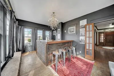 Image de 🍸🫒Huge Luxurious 6br+ Historic Gem by Unl Huskers: Vrbo Lincoln Ne - Pets Ok