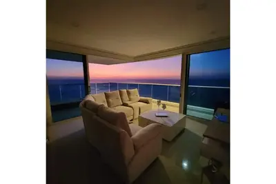 Image de Hermoso Penthouse de 4 habitaciones frente al Mar