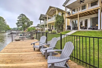 Image de Luxe Lakefront Living, Lake Hamilton Escape