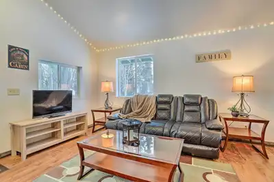 Image de Alaskan Retreat Near Matanuska Glacier & River!