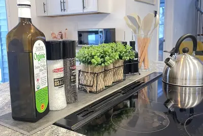 Image de Crandon’s Cabin 3br/2ba