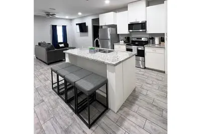 Image de No Cleaning Fee | Clean 3bd 2bth