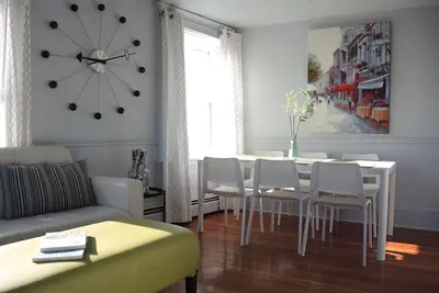 Image de Stylish 3 bedroom Century Flat 2612