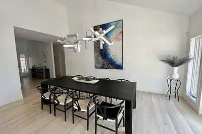 Image de Welcome to your glamorous Hamptons escape!