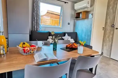 Mobil-Home Presta+ 3 Pièces 5 Personnes Climatisé + Tv