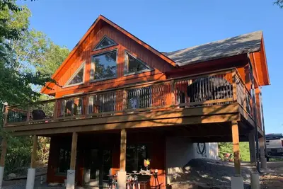 Image de Rideau Lakes Log Cabin