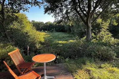 Image de Summer house with terrace overlooking nature