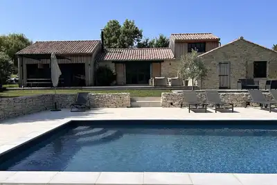 Image de Maison contemporaine et design pouvant accueillir 8 personnes
