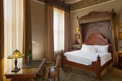 Image de 2-Bedroom Suite at a 4. 5⭐️ Hotel