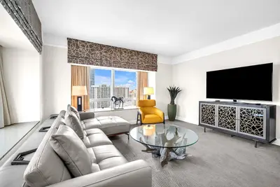 Image de Suite de Luxe 2 Chambres et 2 Salles de Bain avec Vue sur la Ville