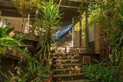 Image de Hosts on the Coast Tairua Treehouse
