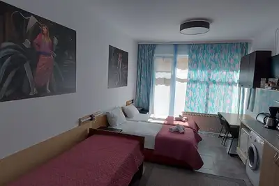 Image de Room for 3 people \"Zory&Christo's place\"