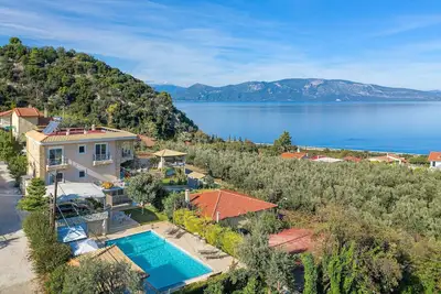 Image de Maison de vacances Arkitsa pour 1 - 14 personnes avec 7 chambres Ă coucher - Maison de vacances