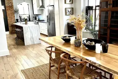 Image de Brewery District Homestead