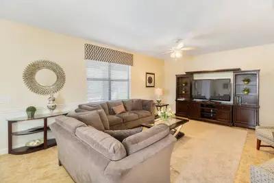 Image de Last Minute Disney! Private Pool, Game Room & Themed Bedrooms. Book Now! #65623