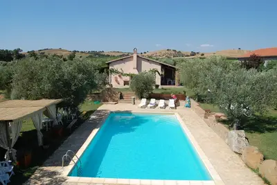 Appartement de ferme 'Agriturismo Il Gaggiolo 2' avec piscine partagée, Wi-Fi et climatisation