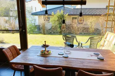 Image de Family apartment with terrace and garden