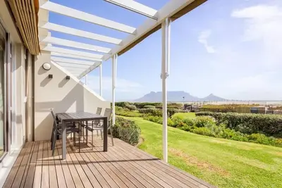 Image de Dolphin Beach cabana Luxury cabana right on the beach