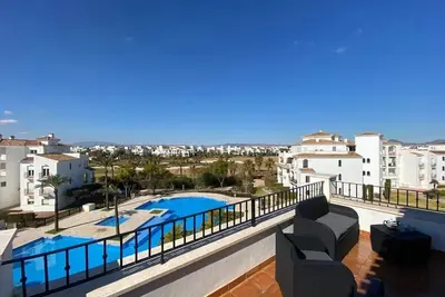 Image de Beautiful sunny penthouse pool views - Ra2532lt