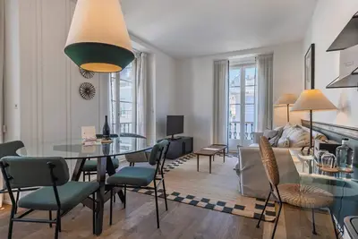 Santa Justa 77 Flats - 402