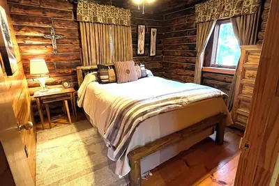 Image de Timberline Cabins - The Huntington Cabin - WiFi, Hot Tub, Fireplace